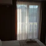 Mariana - Luxury Private Guest