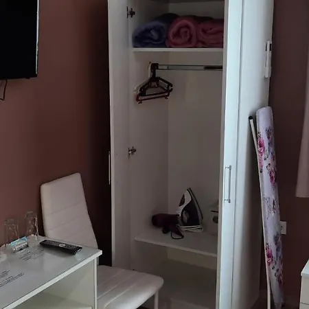 Mariana - Luxury Private Guest 4*