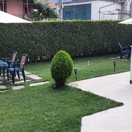 Mariana - Guest Къща за гости 4*