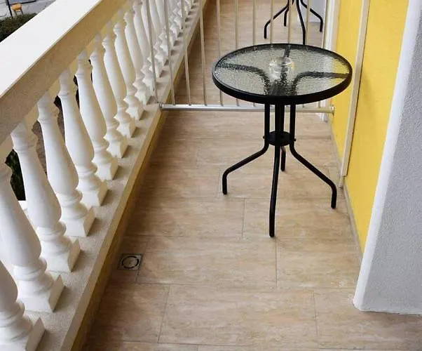 Mariana - Guest Къща за гости