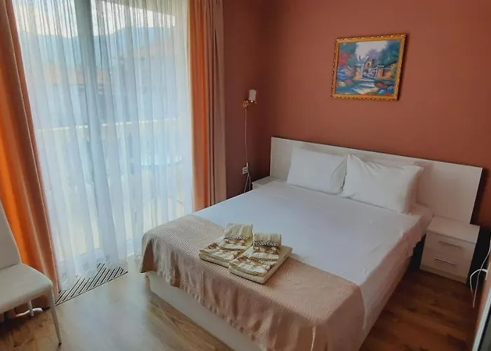 Mariana - Guest Къща за гости 4*